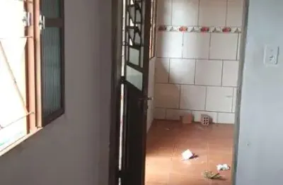 Casa com 1 quarto(s) e 1 banheiro(s) para alugar, 45 m² por r$ 960 / mês