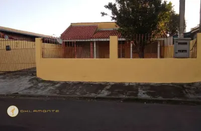 Casa com 4 quarto(s) e 3 banheiro(s) para alugar, 200 m² por r$ 2880 / mês