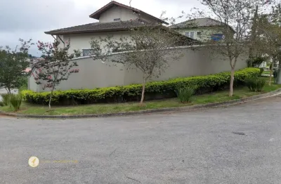 Casa com 3 quarto(s) e 2 banheiro(s) para alugar, 180 m² por r$ 4200 / mês