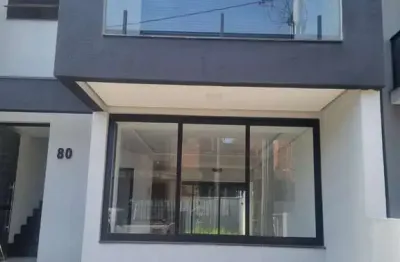 Casa com 3 quarto(s) e 2 banheiro(s) para alugar, 80 m² por r$ 4800 / mês