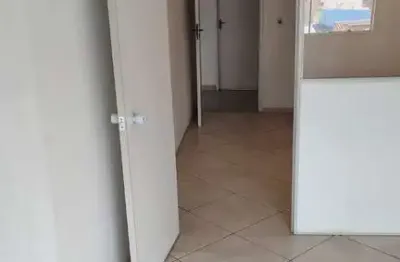 Casa com 1 quarto(s) e 1 banheiro(s) para alugar, 24 m² por r$ 935 / mês