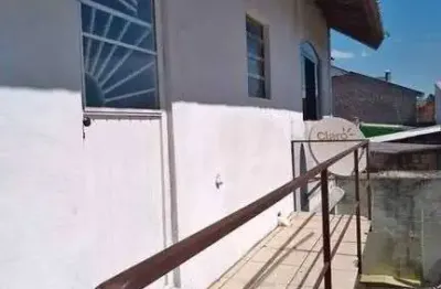 Apartamento com 1 quarto(s) e 1 banheiro(s) para alugar, 30 m² por r$ 900 / mês