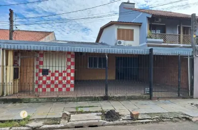 Casa com 2 quarto(s) e 2 banheiro(s) para alugar, 120 m² por r$ 2160 / mês
