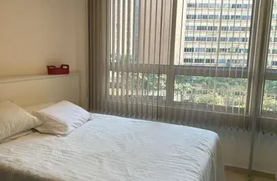 Apartamento com 1 quarto(s) e 1 banheiro(s) para alugar, 50 m² por r$ 3520 / mês