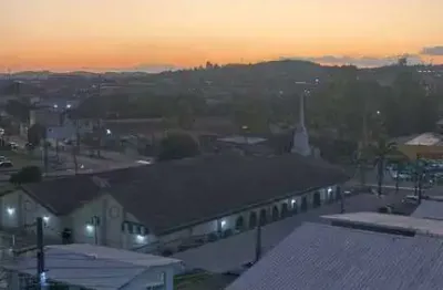 Apartamento com 2 quarto(s) e 1 banheiro(s) para alugar, 52 m² por r$ 1200 / mês