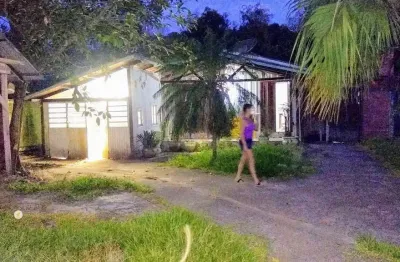 Casa com 3 quarto(s) e 3 banheiro(s) para alugar, 189 m² por r$ 2040 / mês