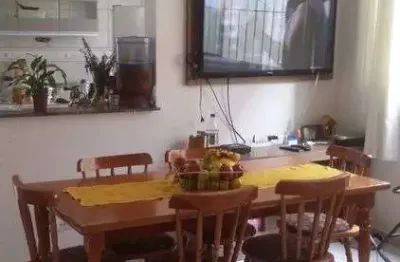 Casa com 4 quarto(s) e 3 banheiro(s) para alugar, 135 m² por r$ 4600 / mês