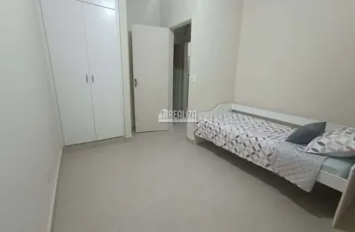 Apartamento com 2 quarto(s) e 1 banheiro(s) para alugar, 71 m² por r$ 1900 / mês