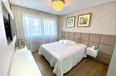 Casa com 5 quarto(s) e 3 banheiro(s) para alugar, 250 m² por r$ 7200 / mês