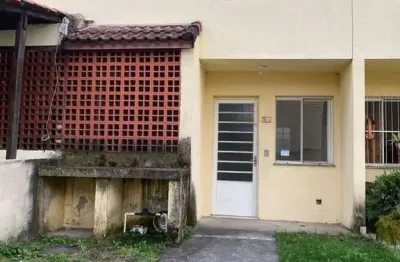 Apartamento com 2 quarto(s) e 1 banheiro(s) para alugar, 75 m² por r$ 750 / mês