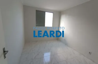 Apartamento com 2 quarto(s) e 1 banheiro(s) para alugar, 56 m² por r$ 1400 / mês