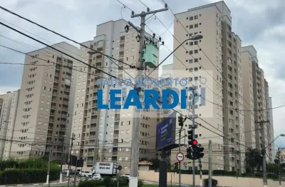 Apartamento com 2 quarto(s) e 1 banheiro(s) para alugar, 53 m² por r$ 2350 / mês