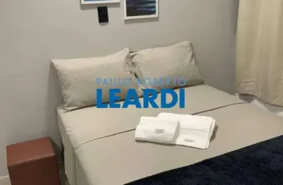 Apartamento com 1 quarto(s) e 1 banheiro(s) para alugar, 30 m² por r$ 3300 / mês