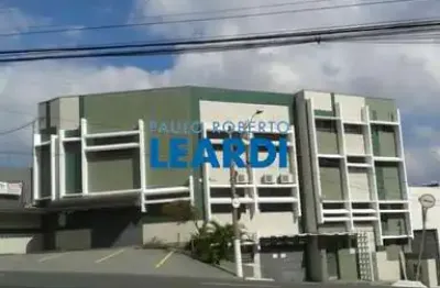 Casa com 1 quarto(s) e 4 banheiro(s) para alugar, 900 m² por r$ 11000 / mês