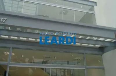 Casa com 1 quarto(s) e 1 banheiro(s) para alugar, 704 m² por r$ 16000 / mês