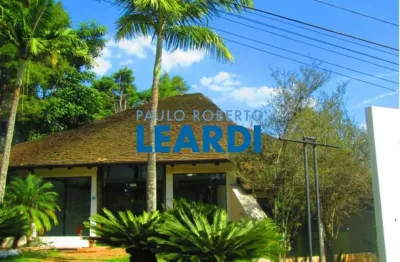 Casa com 1 quarto(s) e 1 banheiro(s) para alugar, 441 m² por r$ 9000 / mês