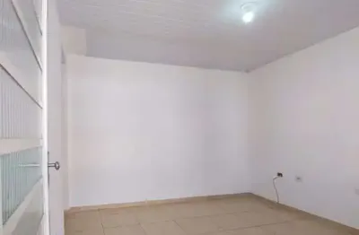 Casa com 2 quarto(s) e 1 banheiro(s) para alugar, 80 m² por r$ 1650 / mês