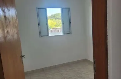 Casa com 2 quarto(s) e 1 banheiro(s) para alugar, 45 m² por r$ 1100 / mês
