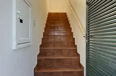 Casa com 3 quarto(s) e 1 banheiro(s) para alugar, 80 m² por r$ 1450 / mês