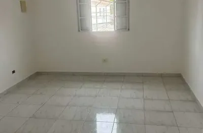 Casa com 1 quarto(s) e 1 banheiro(s) para alugar, 60 m² por r$ 2000 / mês