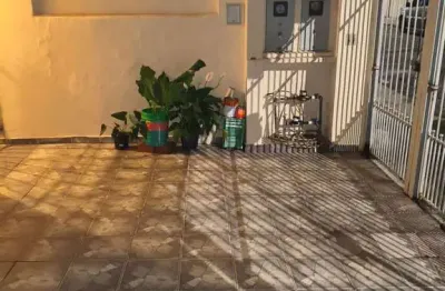 Casa com 2 quarto(s) e 1 banheiro(s) para alugar, 65 m² por r$ 2500 / mês