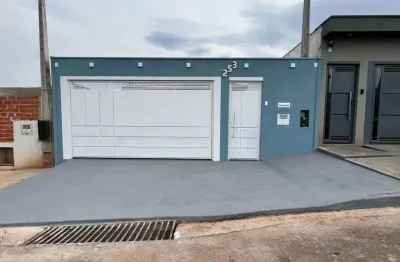 Casa com 2 quarto(s) e 1 banheiro(s) para alugar, 200 m² por r$ 1950 / mês