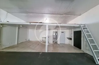 Kitnet/ studio com 4 quarto(s) e 4 banheiro(s) para alugar, 245.37 m² por r$ 4000 / mês