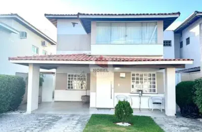 Casa em condomínio com 4 quarto(s) e 2 banheiro(s) para alugar, 290 m² por r$ 6000 / mês