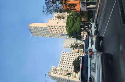 Kitnet/ studio com 1 quarto(s) e 1 banheiro(s) para alugar, 25 m² por r$ 1350 / mês