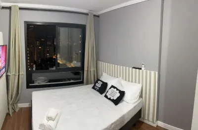 Kitnet/ studio com 1 quarto(s) e 1 banheiro(s) para alugar, 18 m² por r$ 2650 / mês