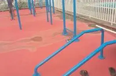 Casa em condomínio com 2 quarto(s) e 1 banheiro(s) para alugar, 42 m² por r$ 990 / mês