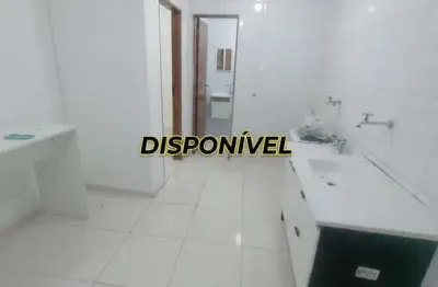 Kitnet/ studio com 1 quarto(s) e 1 banheiro(s) para alugar, 30 m² por r$ 900 / mês