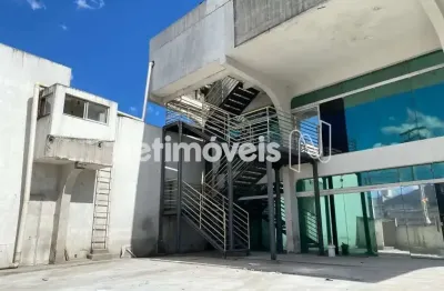Cobertura com 6 quarto(s) e 4 banheiro(s) para alugar, 2725 m² por r$ 50000 / mês