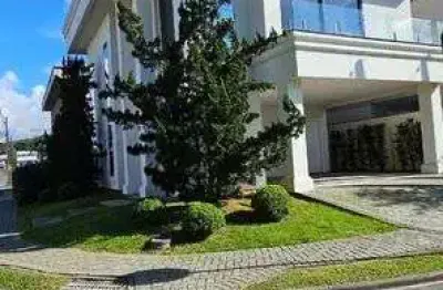 Casa em condomínio com 3 quarto(s) e 5 banheiro(s) para alugar, 245 m² por r$ 12900 / mês