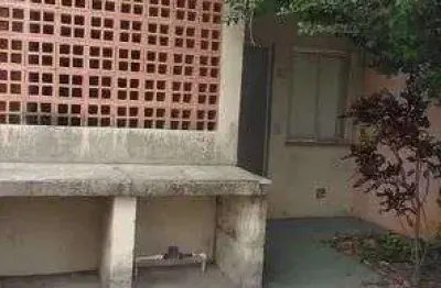 Casa em condomínio com 2 quarto(s) e 1 banheiro(s) para alugar, 57 m² por r$ 750 / mês