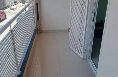 Casa com 2 quarto(s) e 2 banheiro(s) para alugar, 65.00 m² por r$ 2415 / mês