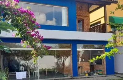 Casa com 4 quarto(s) e 5 banheiro(s) para alugar, 367 m² por r$ 7000 / mês