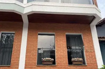 Casa com 3 quarto(s) e 4 banheiro(s) para alugar, 175 m² por r$ 5200 / mês