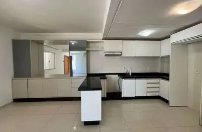 Casa com 4 quarto(s) e 4 banheiro(s) para alugar, 200 m² por r$ 4000 / mês