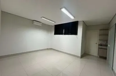 Casa em condomínio com 1 quarto(s) e 1 banheiro(s) para alugar, 58 m² por r$ 2500 / mês