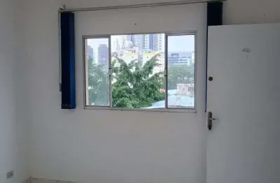 Apartamento com 3 quarto(s) e 2 banheiro(s) para alugar, 95 m² por r$ 1699 / mês