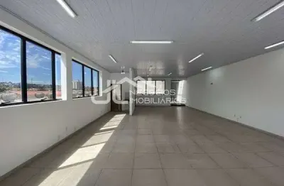 Casa com 1 quarto(s) e 4 banheiro(s) para alugar, 200 m² por r$ 3500 / mês