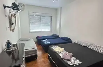 Apartamento com 1 quarto(s) e 1 banheiro(s) para alugar, 65 m² por r$ 2300 / mês