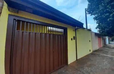 Casa com 2 quarto(s) e 2 banheiro(s) para alugar, 100 m² por r$ 2195 / mês