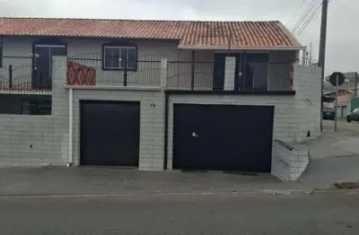 Casa com 3 quarto(s) e 2 banheiro(s) para alugar, 200 m² por r$ 2900 / mês