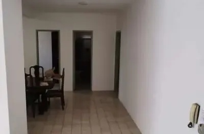 Casa com 3 quarto(s) e 2 banheiro(s) para alugar, 140 m² por r$ 2800 / mês