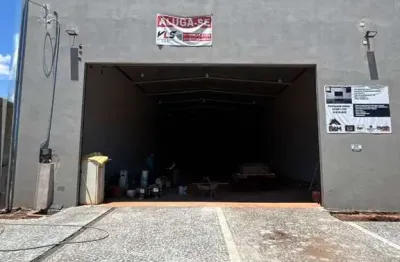 Casa com 1 quarto(s) e 1 banheiro(s) para alugar, 390 m² por r$ 11115 / mês