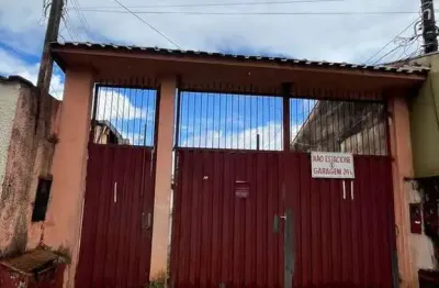 Casa com 2 quarto(s) e 1 banheiro(s) para alugar, 70 m² por r$ 1417 / mês