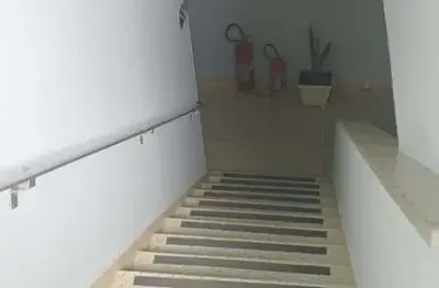 Apartamento com 3 Quarto(s) e 2 banheiro(s) para Alugar, 85 m² por R$ 2997 / Mês