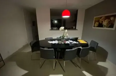 Casa com 3 Quarto(s) e 2 banheiro(s) para Alugar, 120 m² por R$ 2500 / Mês